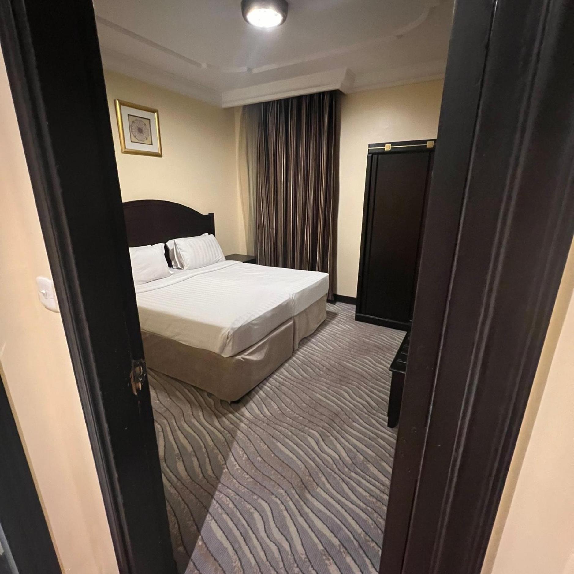 Apartment Private Almadina *